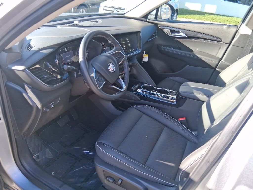 Used 2022 Buick Encore GX Essence w/ Safety Package II image 11