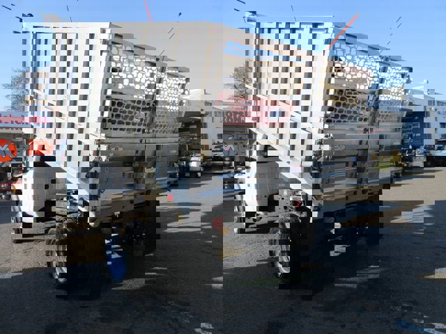 Used 2011 Ford F450 XL w/ PWR Equipment Group image 4