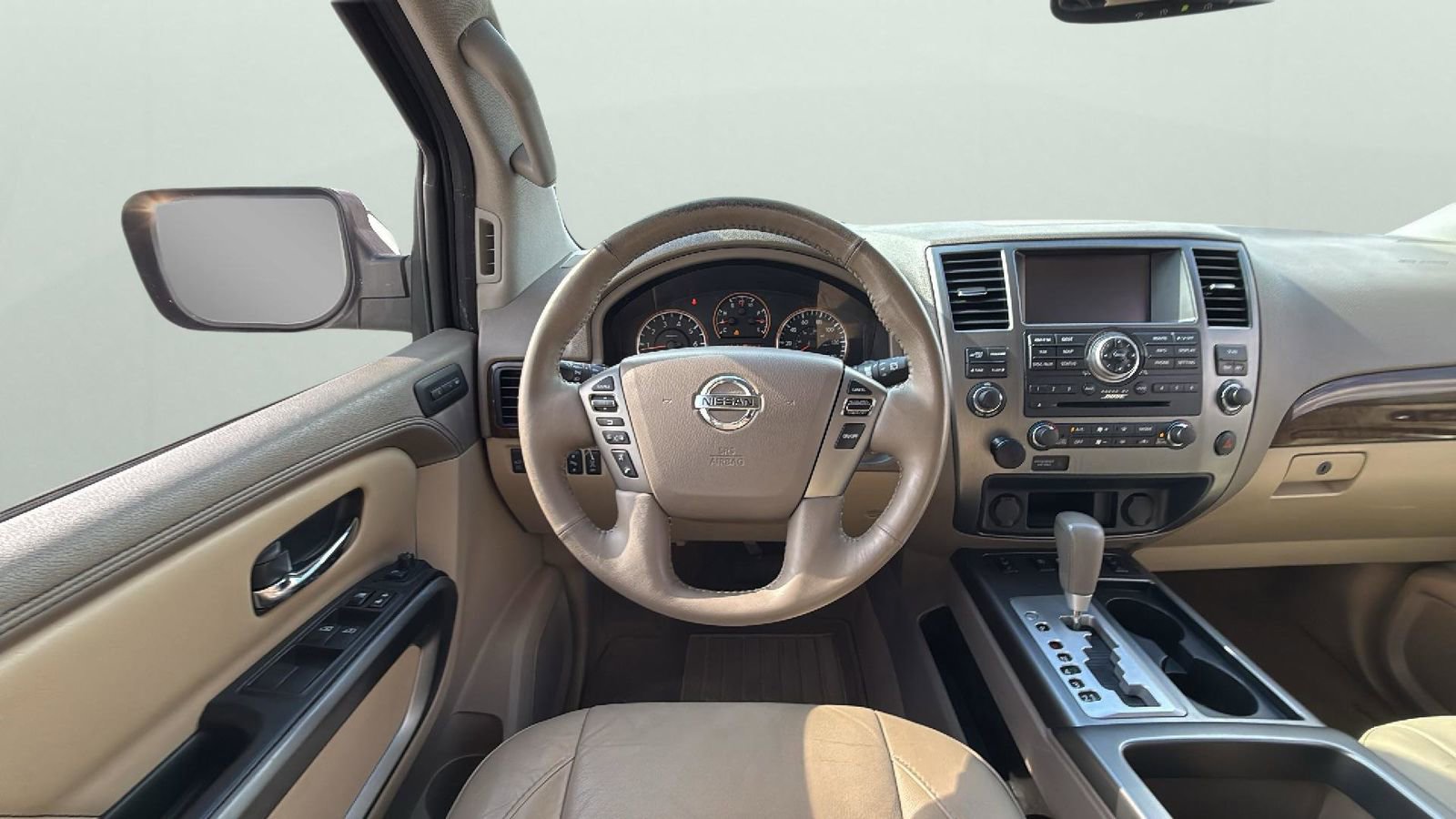 Used 2015 Nissan Armada Platinum image 12