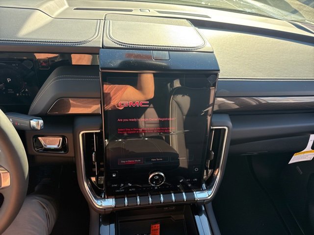 New 2026 GMC Yukon XL Elevation image 21