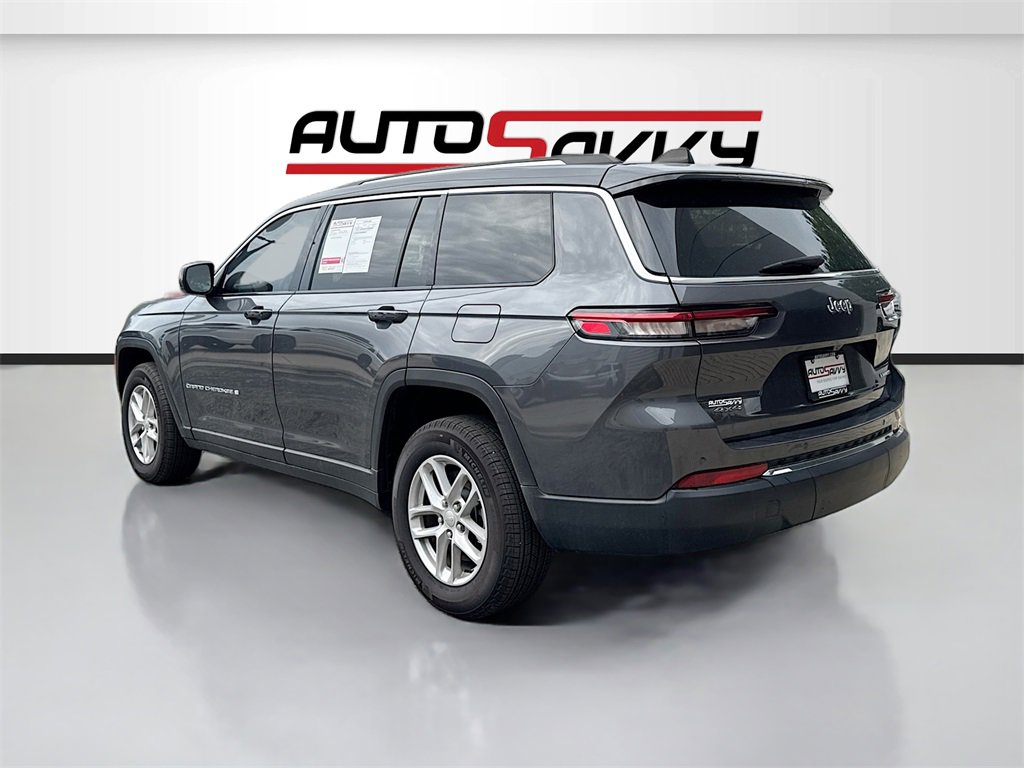 Used 2024 Jeep Grand Cherokee L Laredo image 5