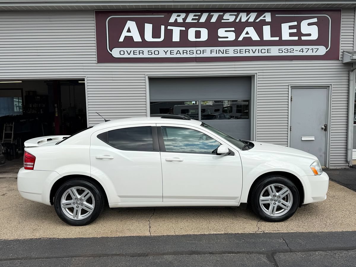 Used 2010 Dodge Avenger Express FWD image 2