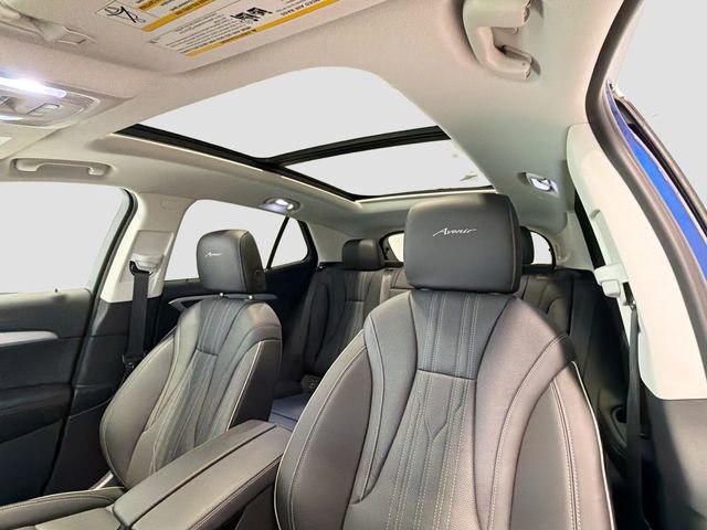 Used 2024 Buick Envision Avenir AWD/4WD image 20