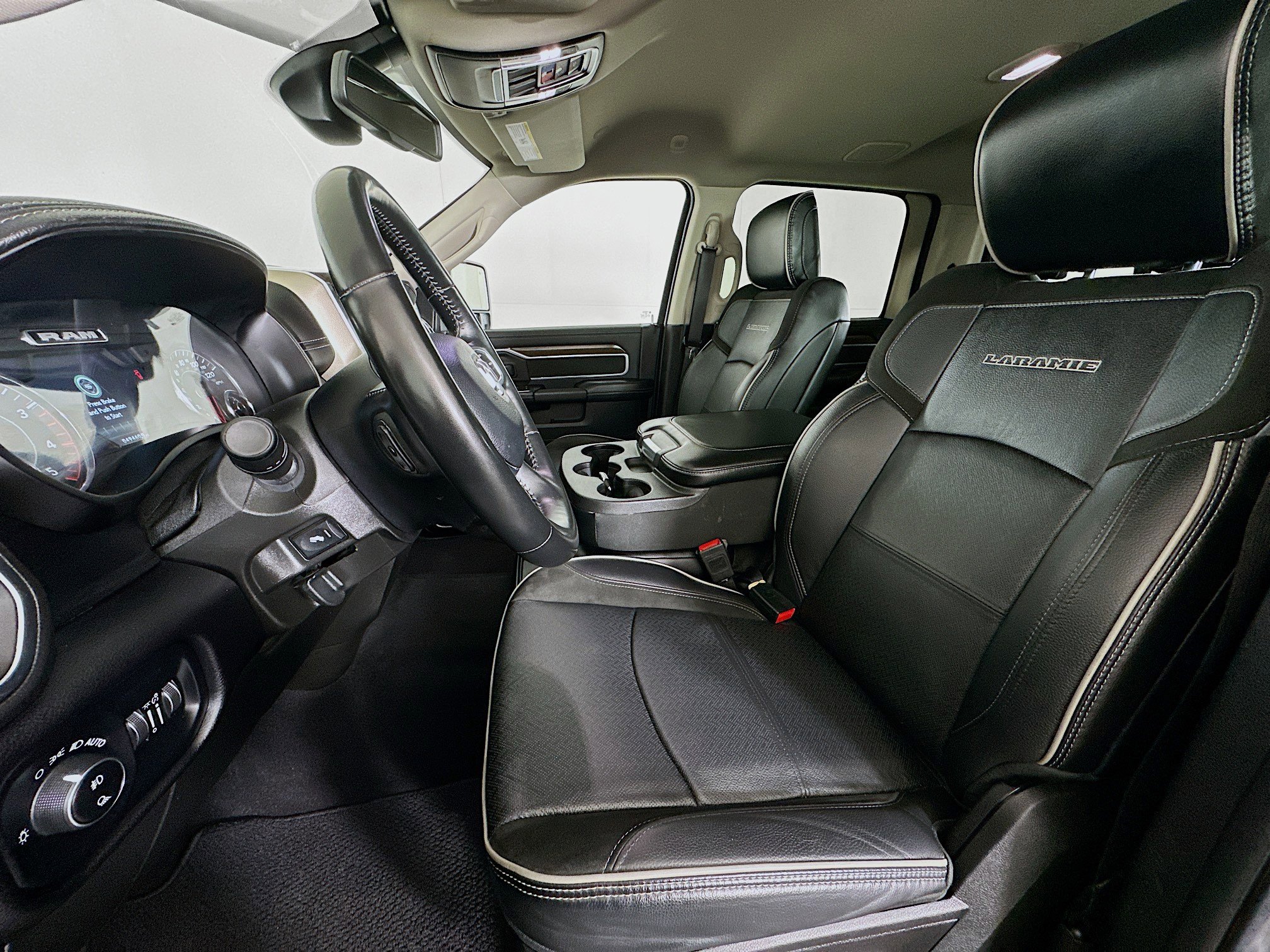 Used 2024 RAM 2500 Laramie image 13