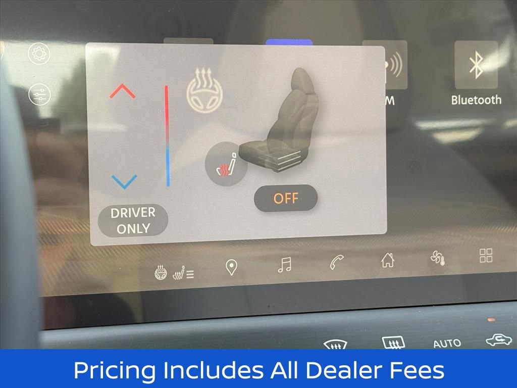 New 2026 Nissan Leaf Platinum+ w/ Cargo Package (Platinum+) FWD image 16