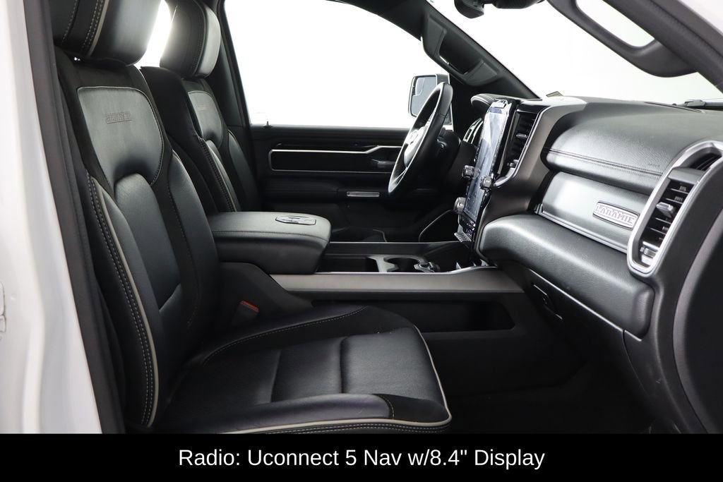 Used 2022 RAM 1500 Laramie AWD/4WD image 18