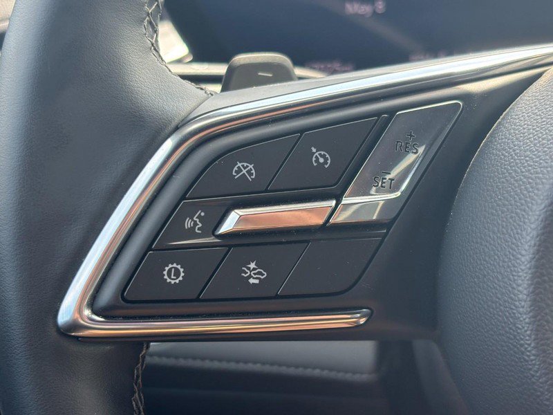 Certified 2025 Buick Enclave Preferred FWD image 18