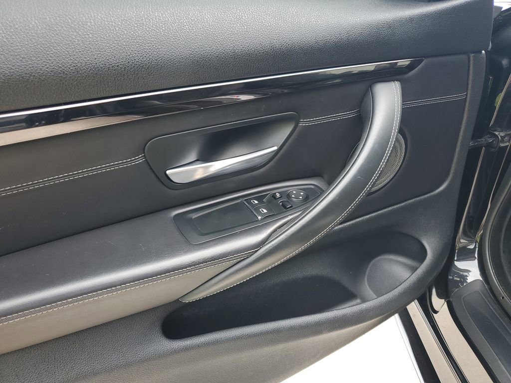 Used 2018 BMW M4 Coupe image 18