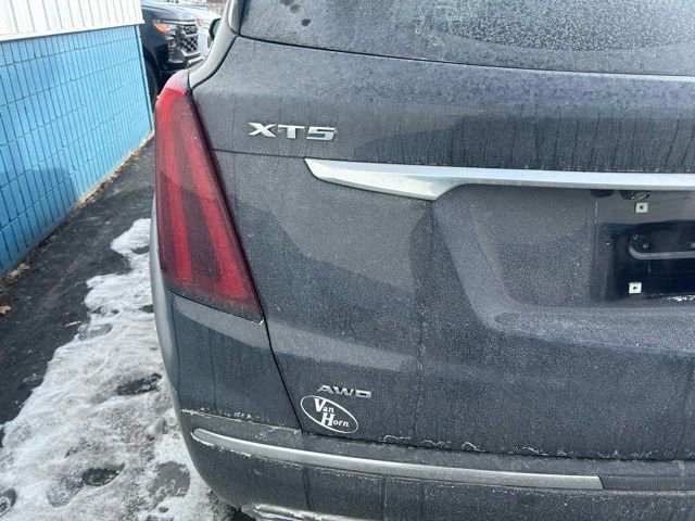 Used 2024 Cadillac XT5 Premium Luxury image 15
