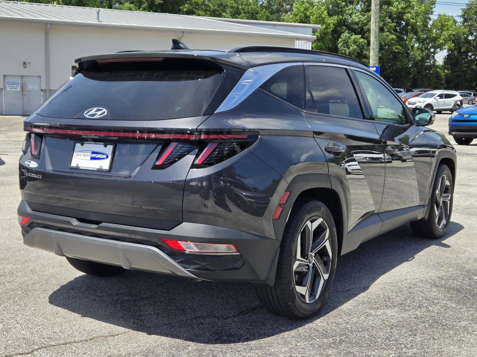 Certified 2023 Hyundai Tucson Limited FWD image 5