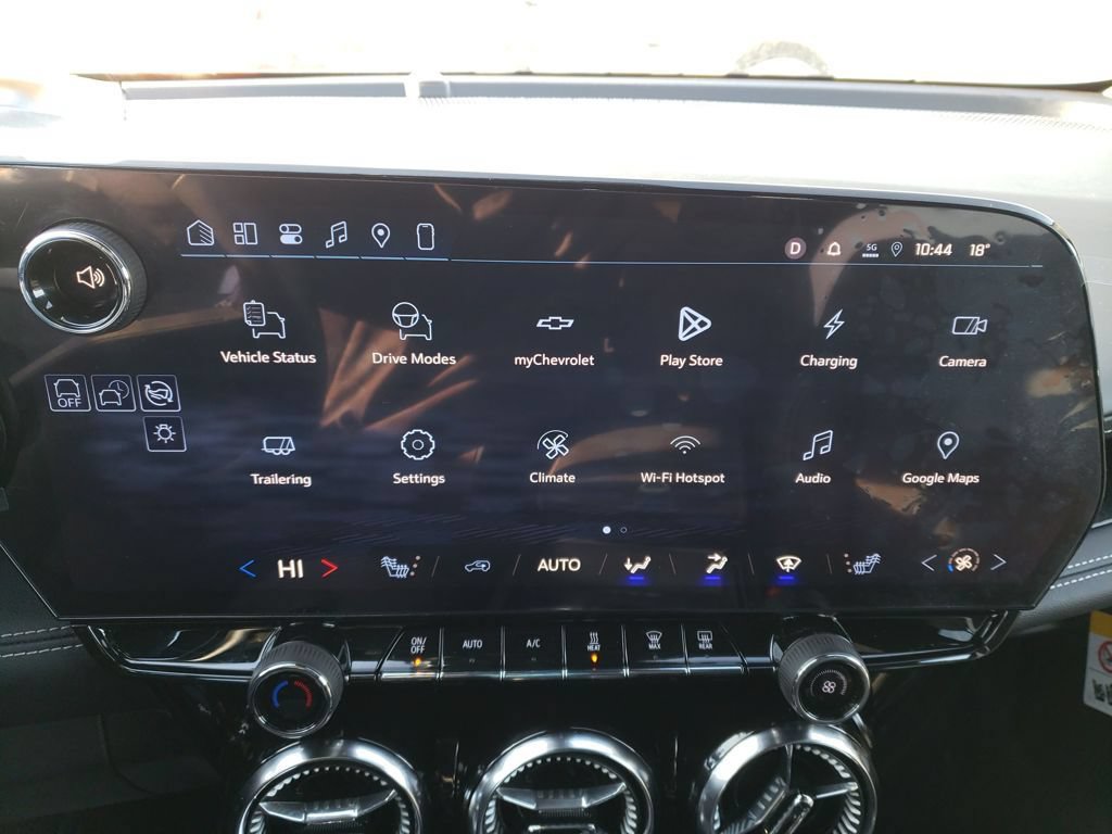 New 2026 Chevrolet Blazer EV LT AWD/4WD image 18