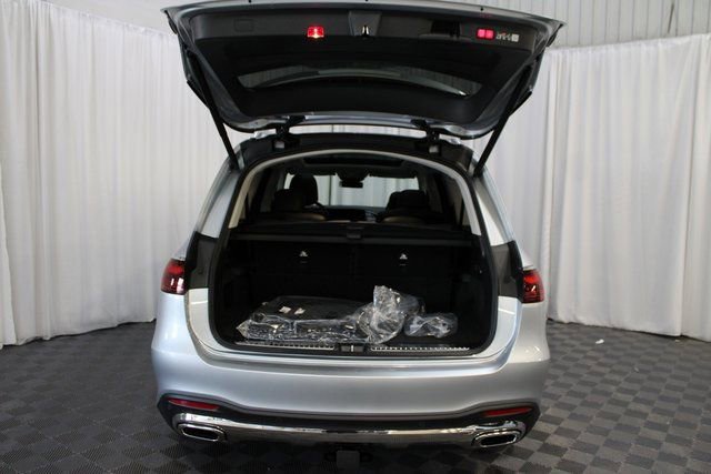 New 2026 Mercedes-Benz GLS 450 4MATIC image 7