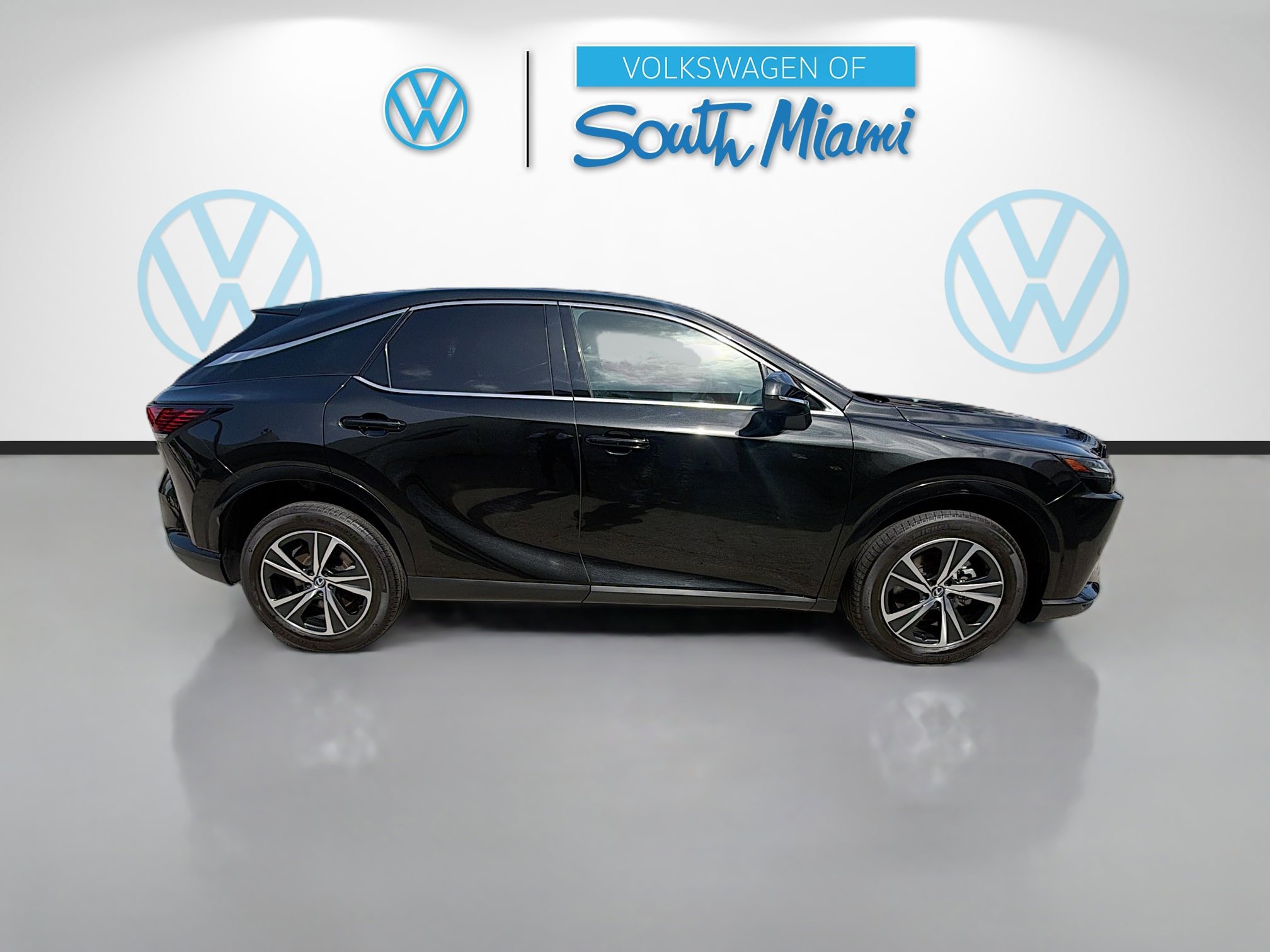 Used 2024 Lexus RX 350 FWD w/ Technology Package image 8