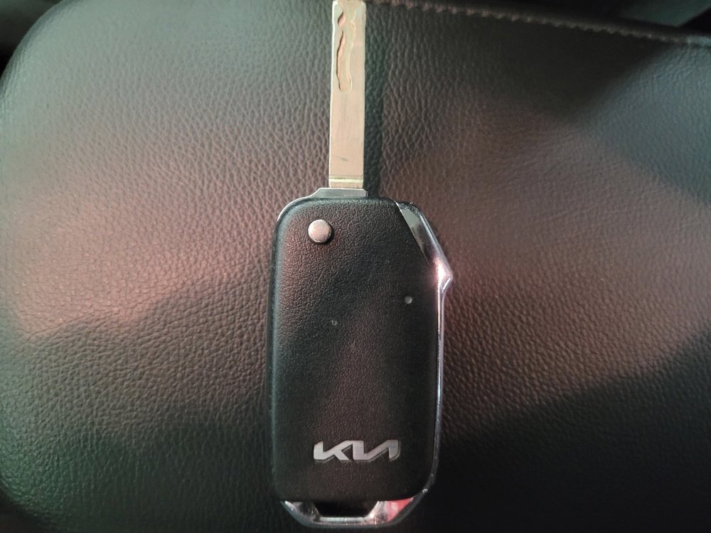 Used 2023 Kia Soul LX w/ LX Technology Package image 32