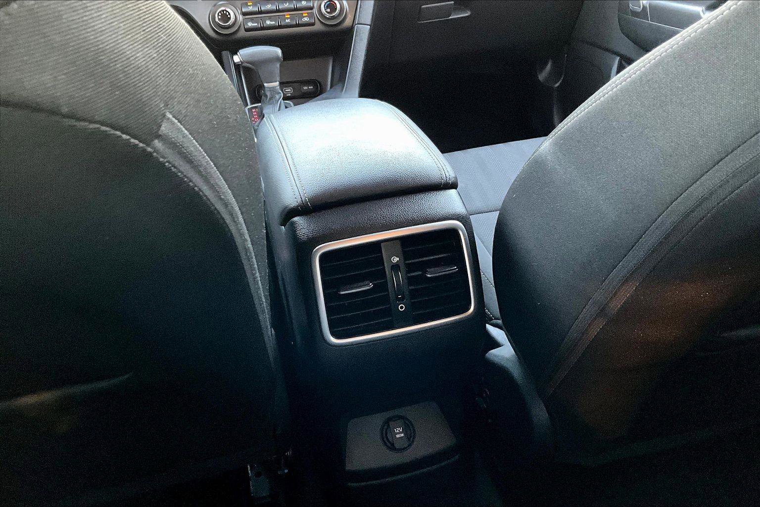 Used 2021 Kia Sportage LX image 32