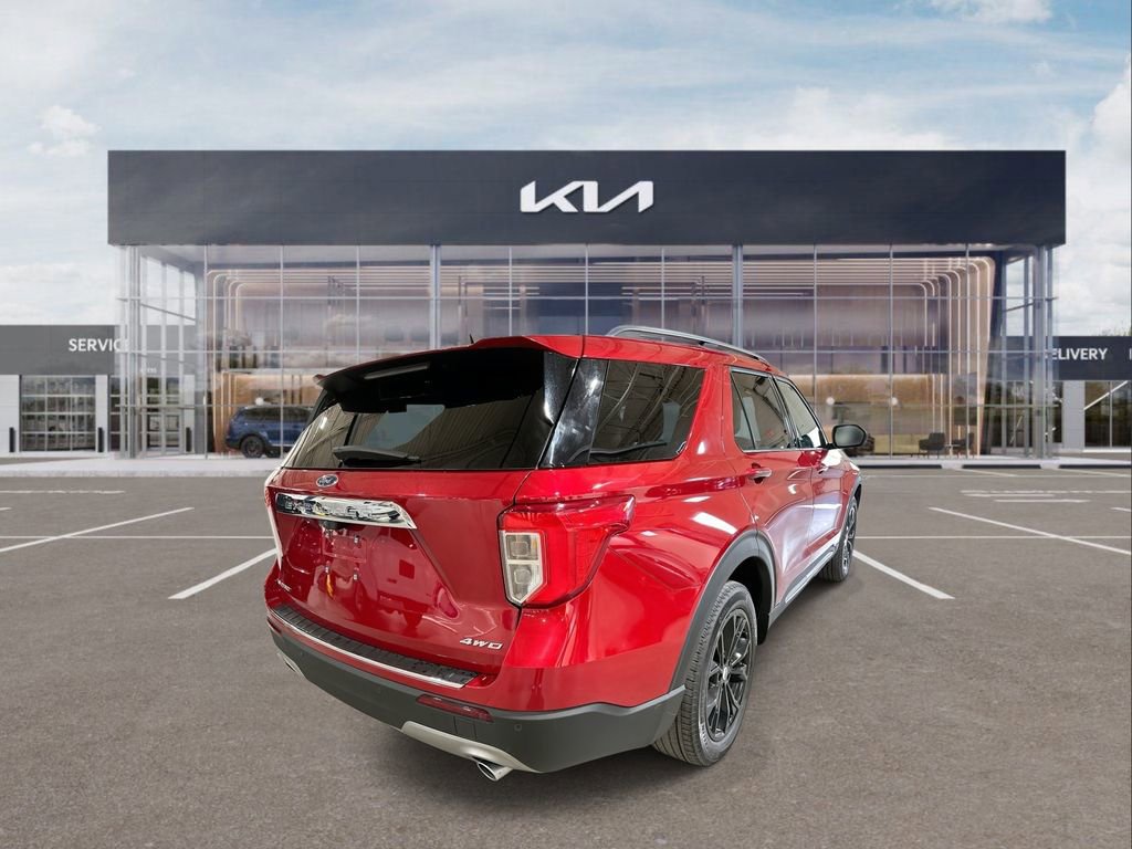 Used 2024 Ford Explorer Limited image 8