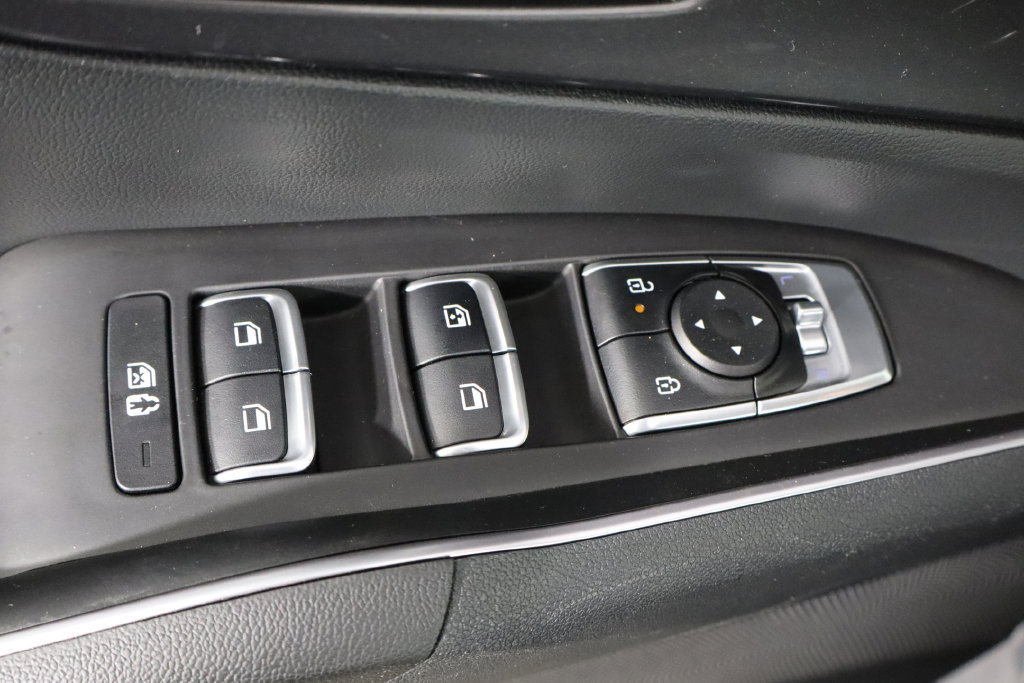 Used 2024 Kia Sorento LX FWD image 22
