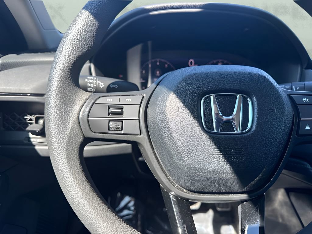 Used 2025 Honda Accord LX image 14