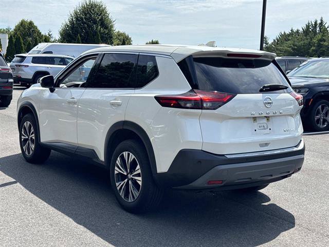 Used 2021 Nissan Rogue SV AWD/4WD image 6