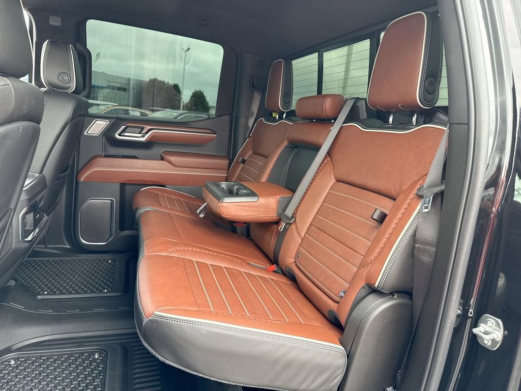Used 2025 GMC Sierra 1500 Denali Ultimate AWD/4WD image 23