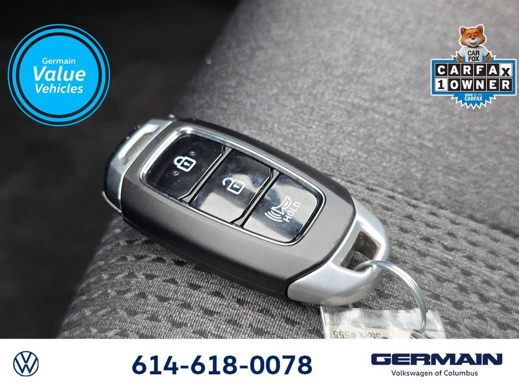 Used 2020 Hyundai Santa Fe SEL w/ Cargo Package FWD image 34