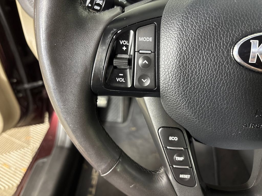 Used 2013 Kia Optima EX w/ Premium Pkg image 19