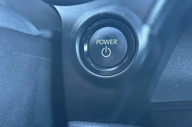 Certified 2025 Toyota Sienna XSE w/ XSE Premium Package AWD/4WD image 23