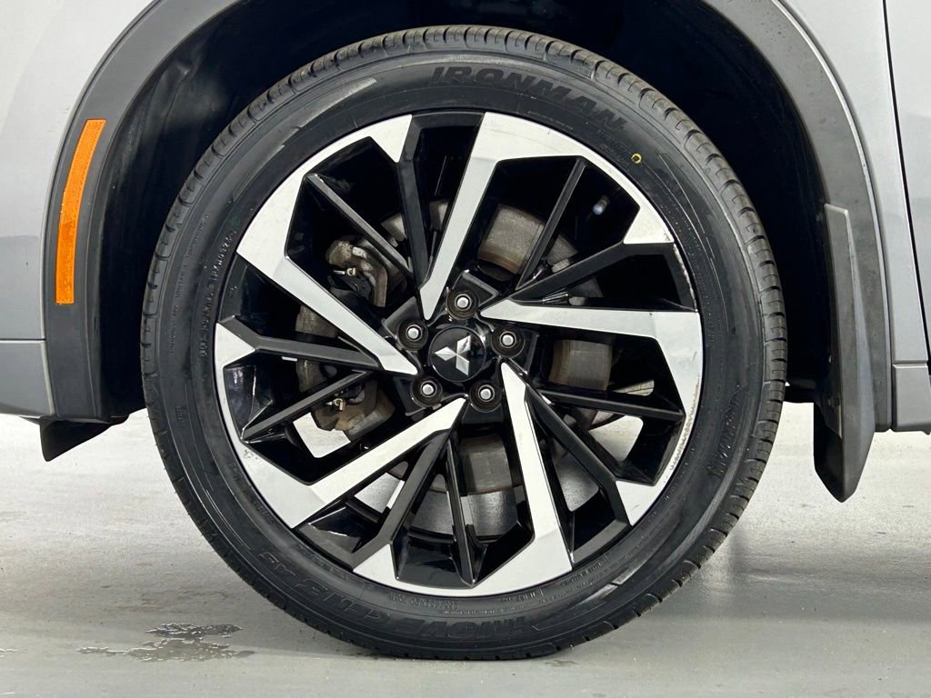 Used 2022 Mitsubishi Outlander SEL AWD/4WD image 34