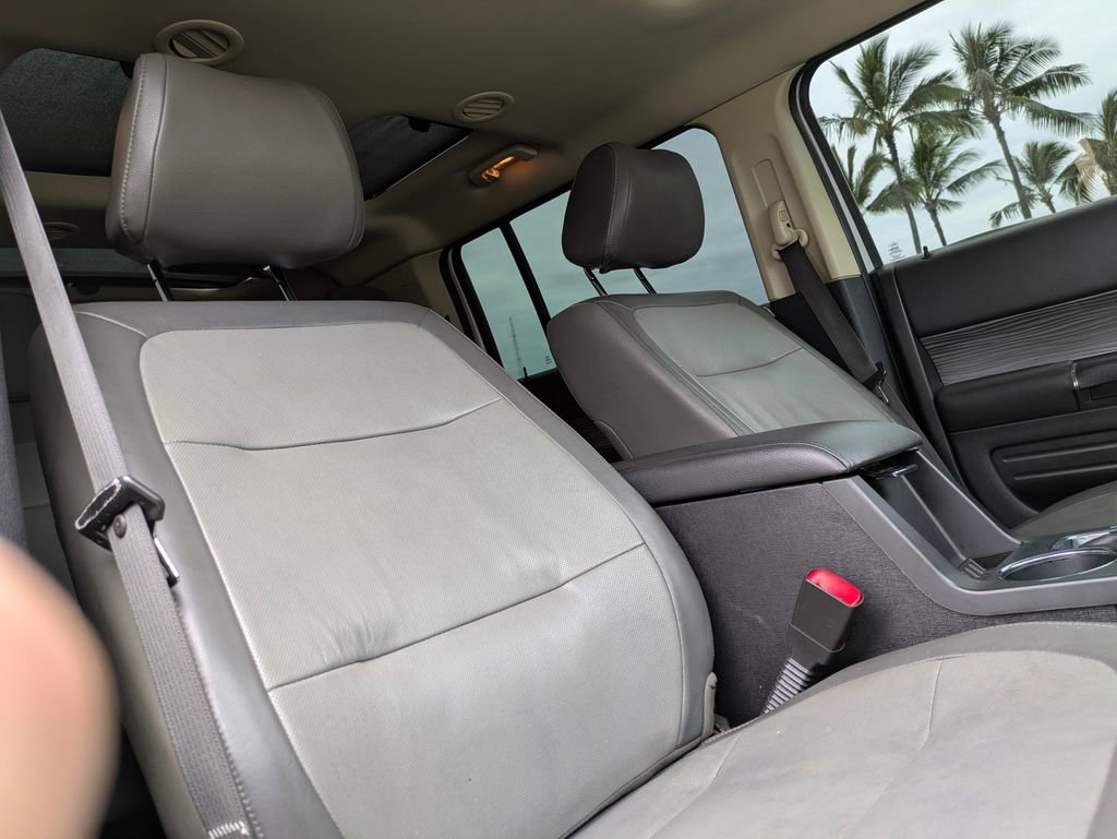 Used 2018 Ford Flex Limited w/ Equipment Group 301A image 16