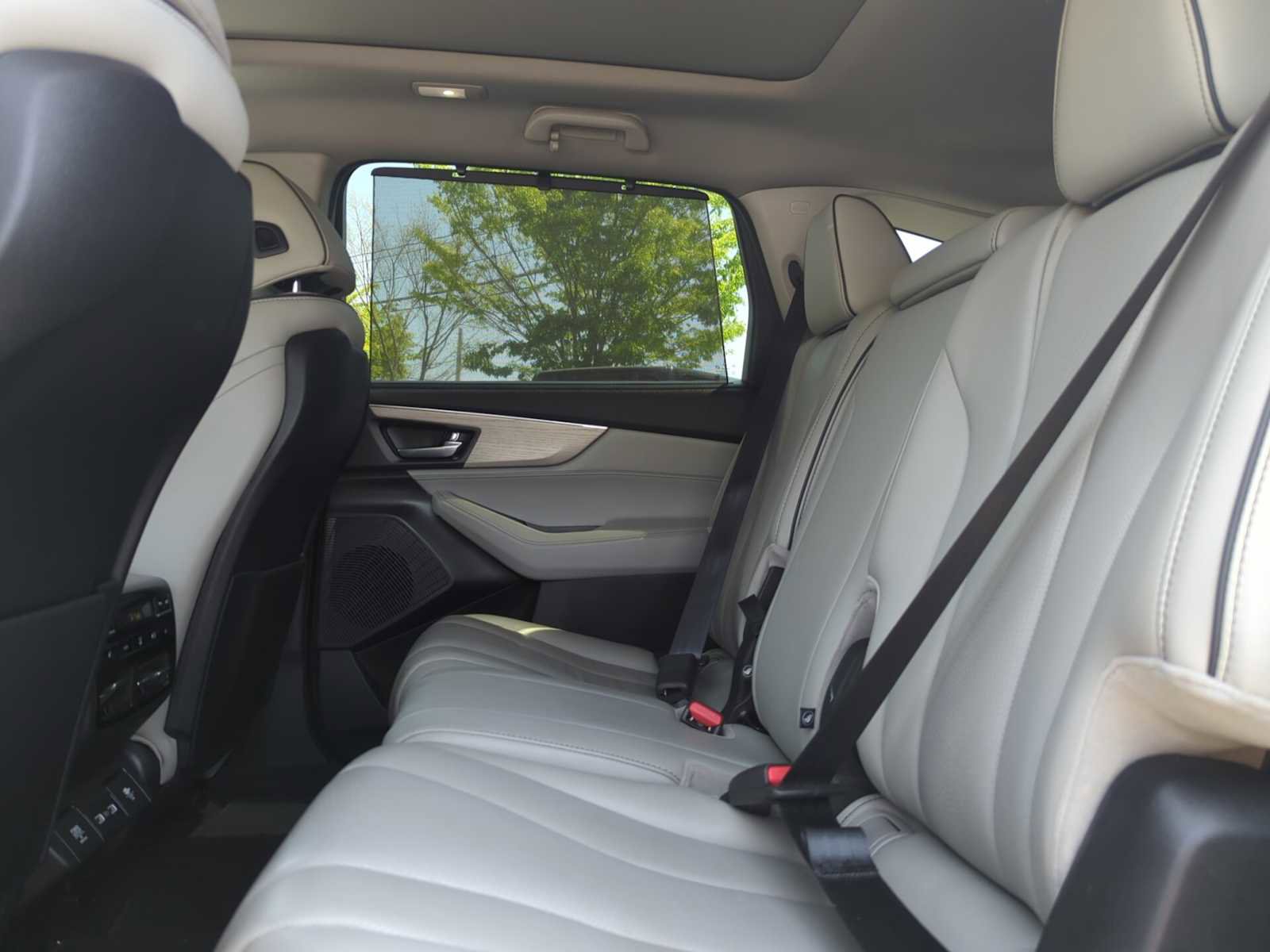 Used 2023 Acura MDX SH-AWD w/ Advance Package image 27