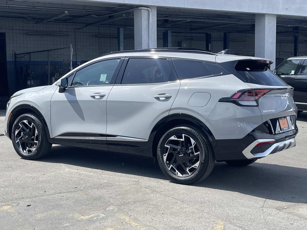 Used 2024 Kia Sportage SX AWD/4WD image 4