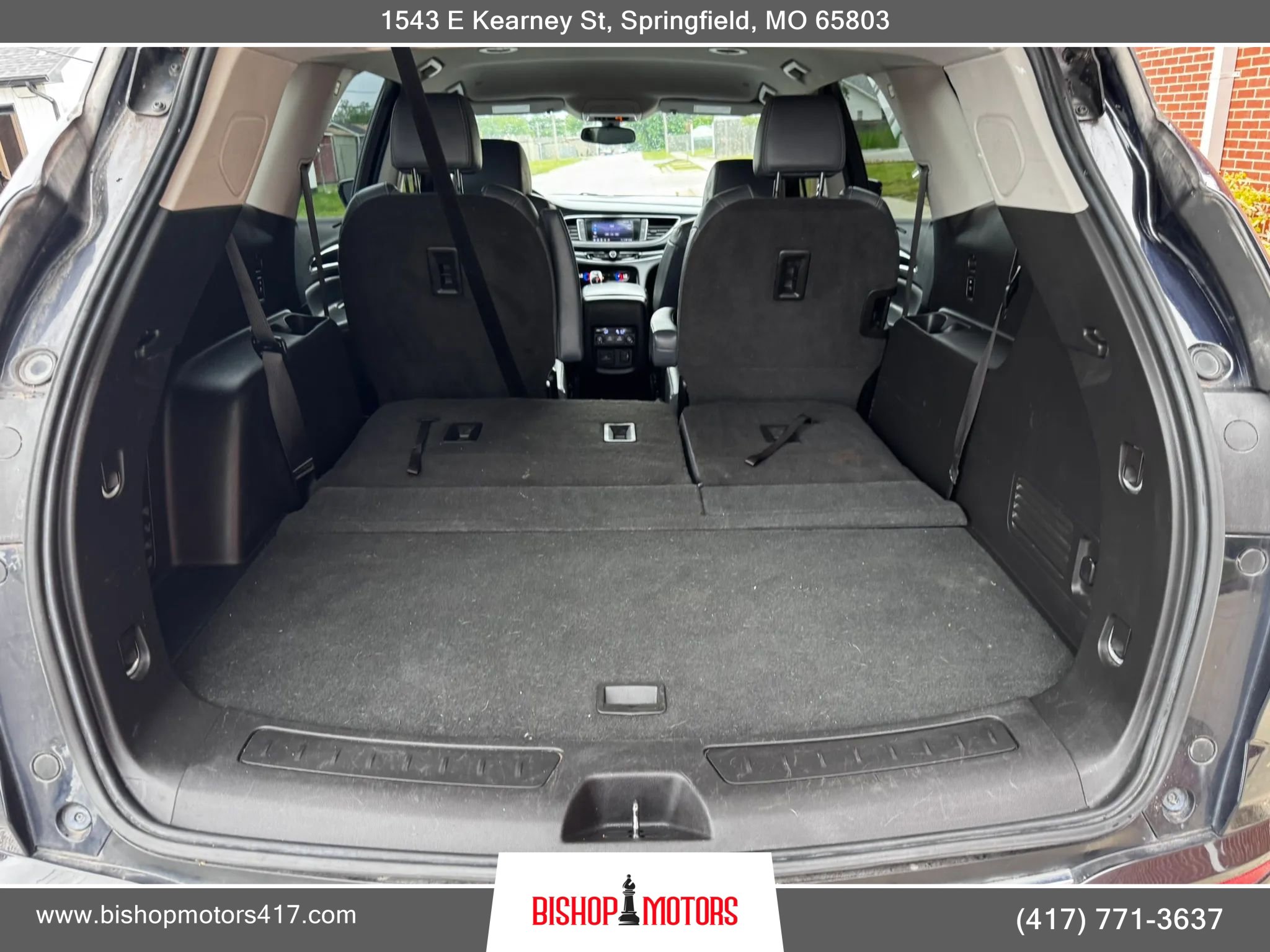 Used 2020 Buick Enclave Essence w/ Sound and Sites Package AWD/4WD image 18