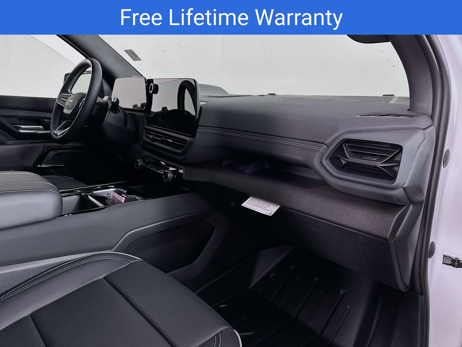 New 2026 Chevrolet Silverado EV LT w/ LPO, Dark Package Plus AWD/4WD image 31
