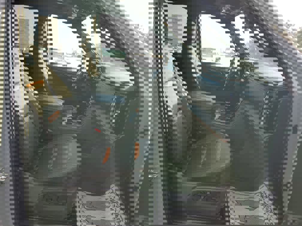 Used 2025 GMC Sierra 1500 AT4 w/ AT4 Preferred Package image 24