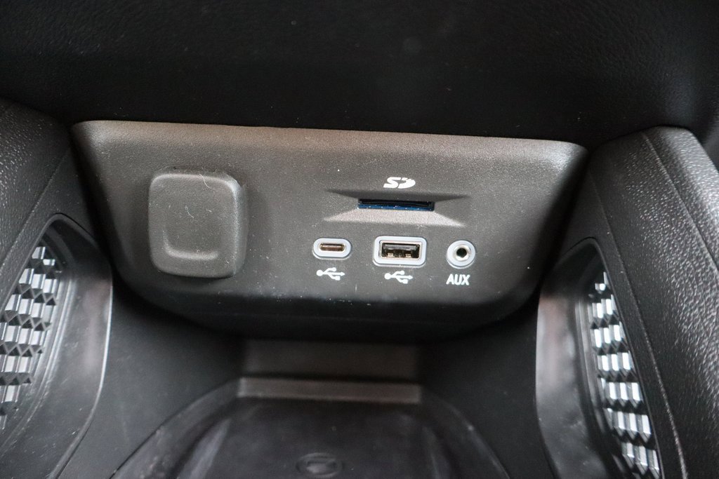 Used 2023 Chevrolet TrailBlazer ACTIV w/ Sun and Liftgate Package image 16