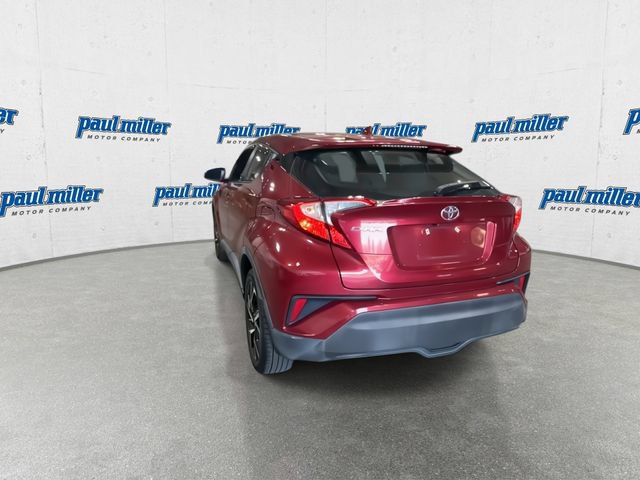Used 2018 Toyota C-HR XLE FWD image 9