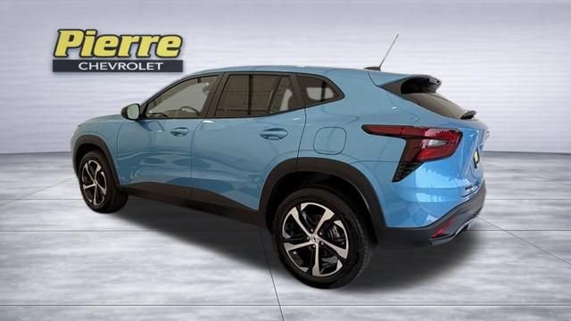New 2026 Chevrolet Trax RS w/ Driver Confidence Package FWD video 2