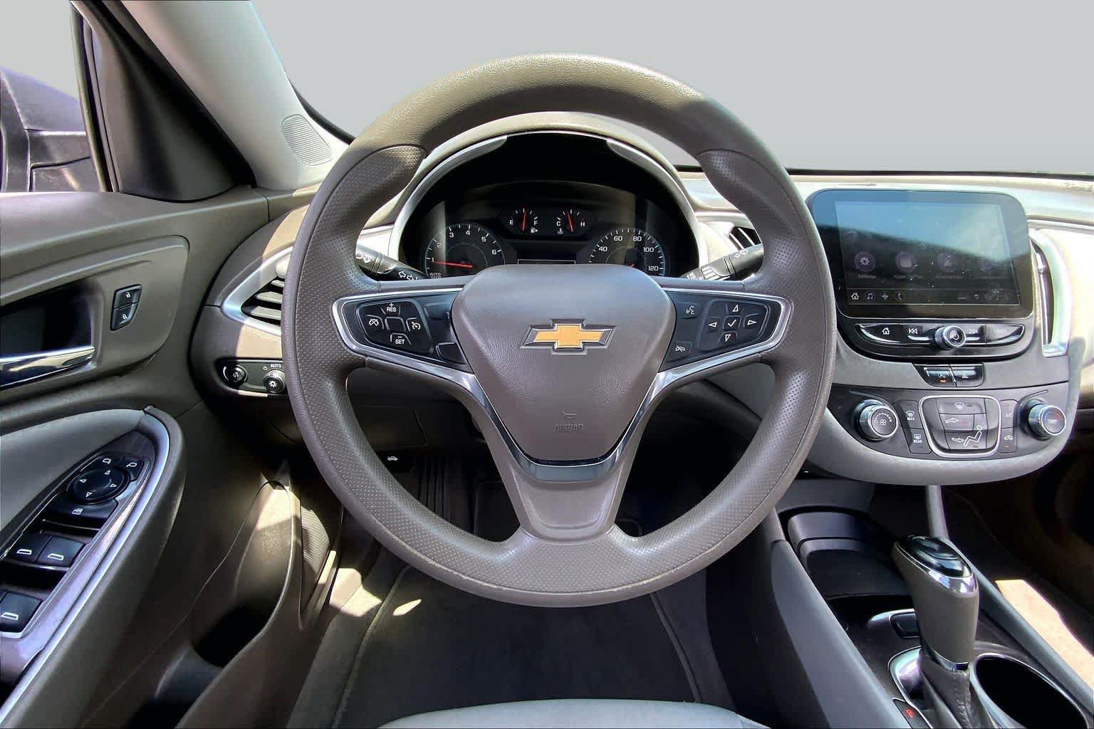 Used 2020 Chevrolet Malibu LS FWD image 6