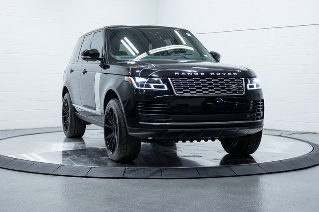 Used 2021 Land Rover Range Rover Westminster Edition image 4