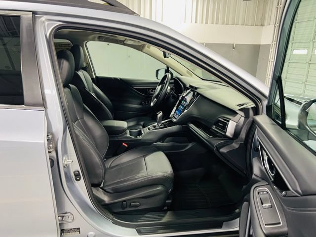 Used 2024 Subaru Outback Limited w/ Popular Package #2 AWD/4WD image 34
