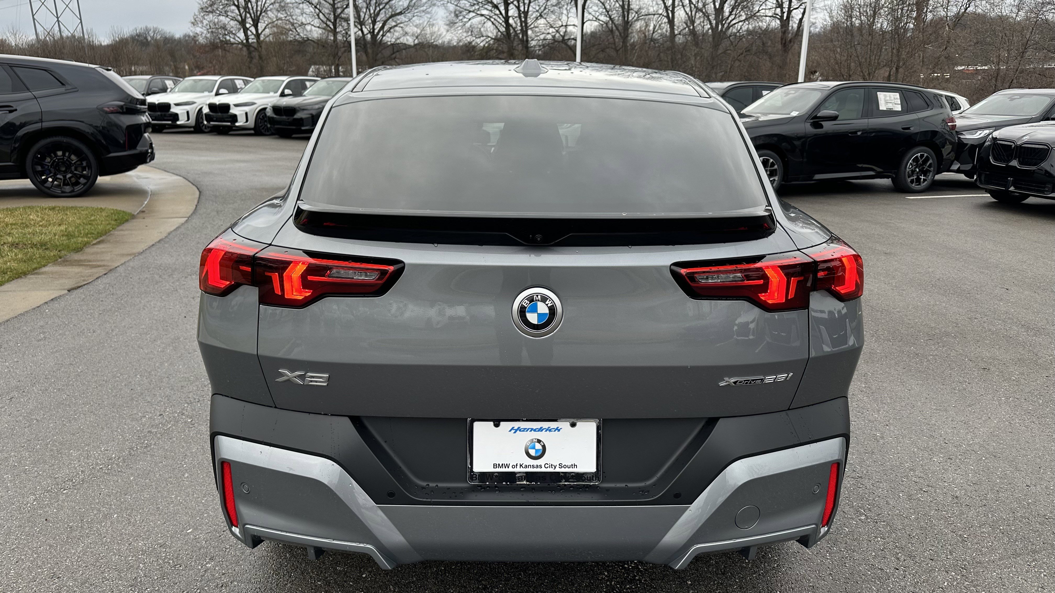 Used 2026 BMW X2 xDrive28i w/ Technology Package AWD/4WD image 9