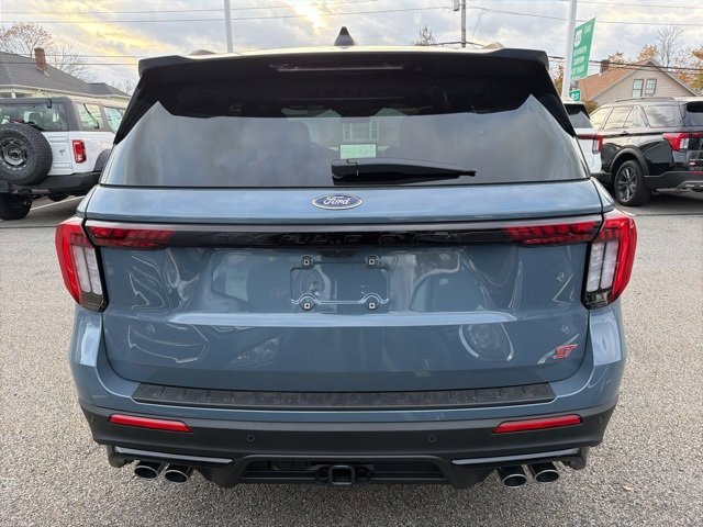New 2026 Ford Explorer ST w/ Sun And Sound Package image 4