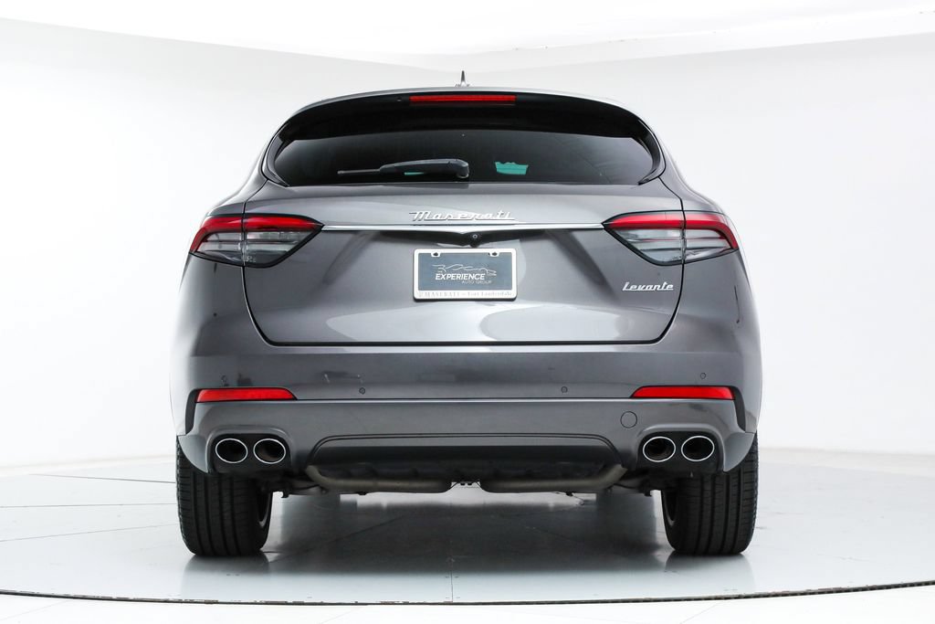 Certified 2023 Maserati Levante GT AWD/4WD image 4