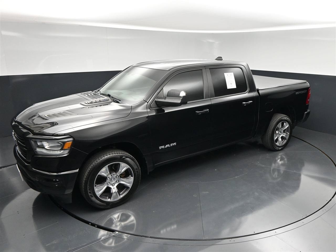 Used 2023 RAM 1500 Laramie AWD/4WD image 20