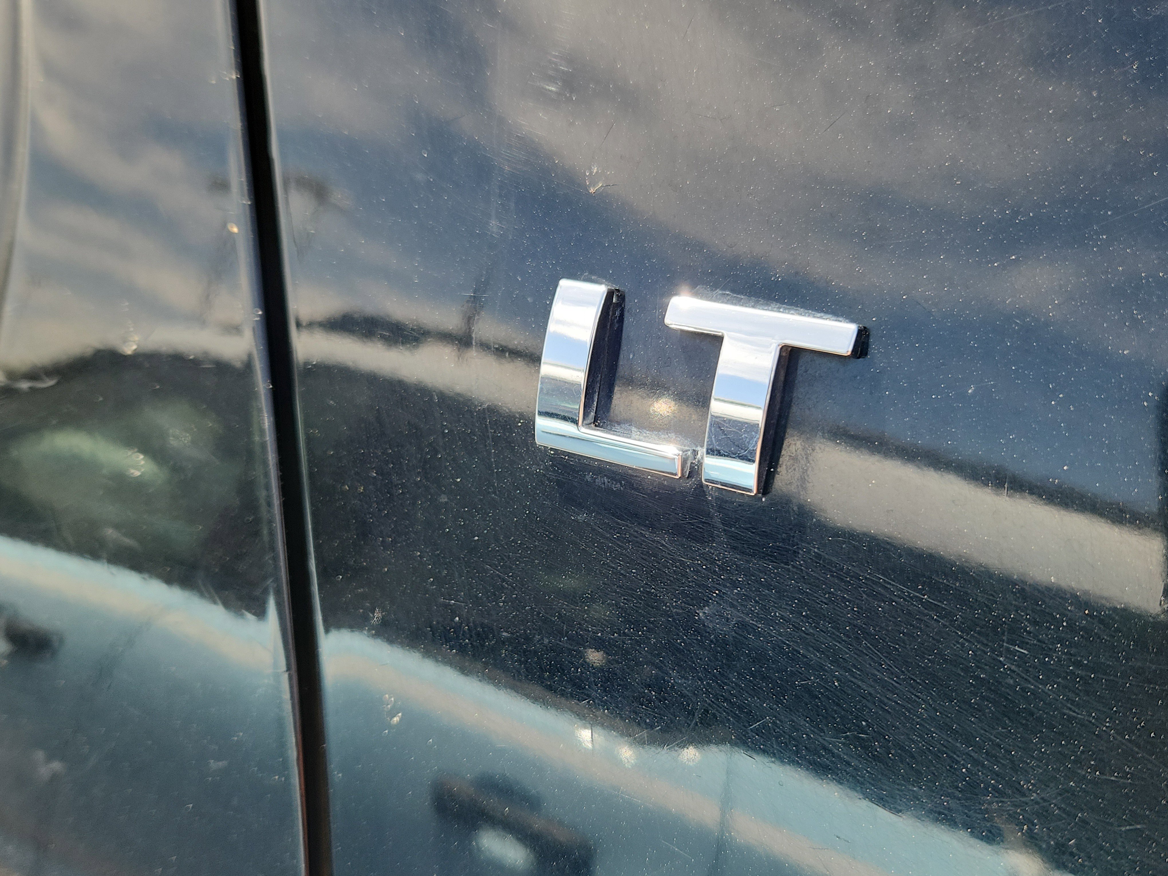 Used 2011 Chevrolet Tahoe LT image 7