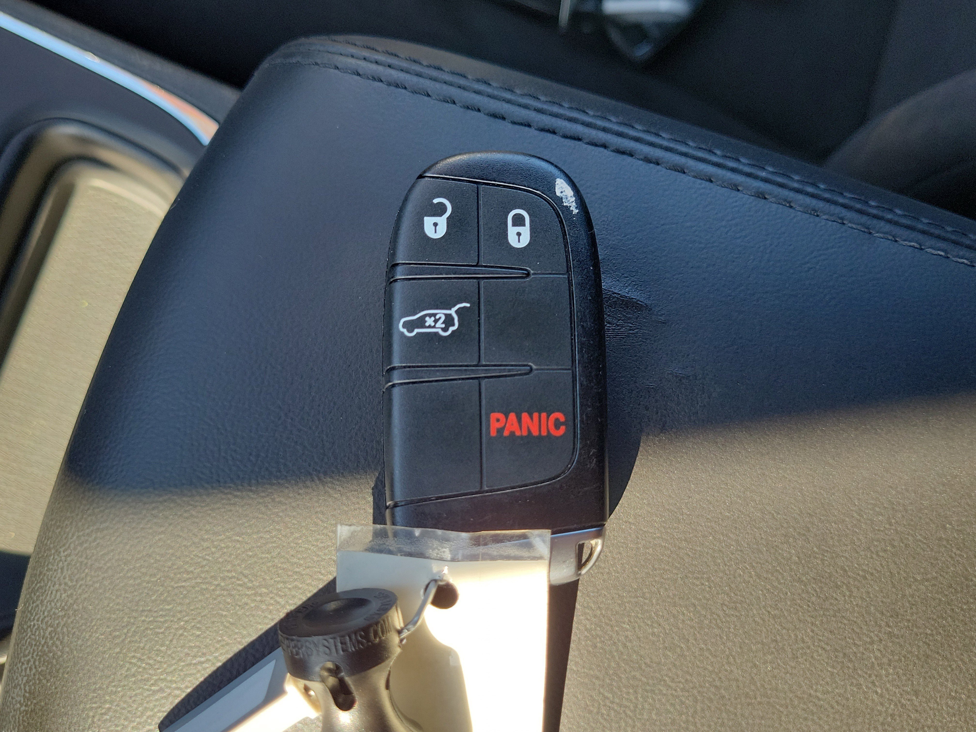 Used 2018 Dodge Durango SXT w/ Quick Order Package 2BB image 31