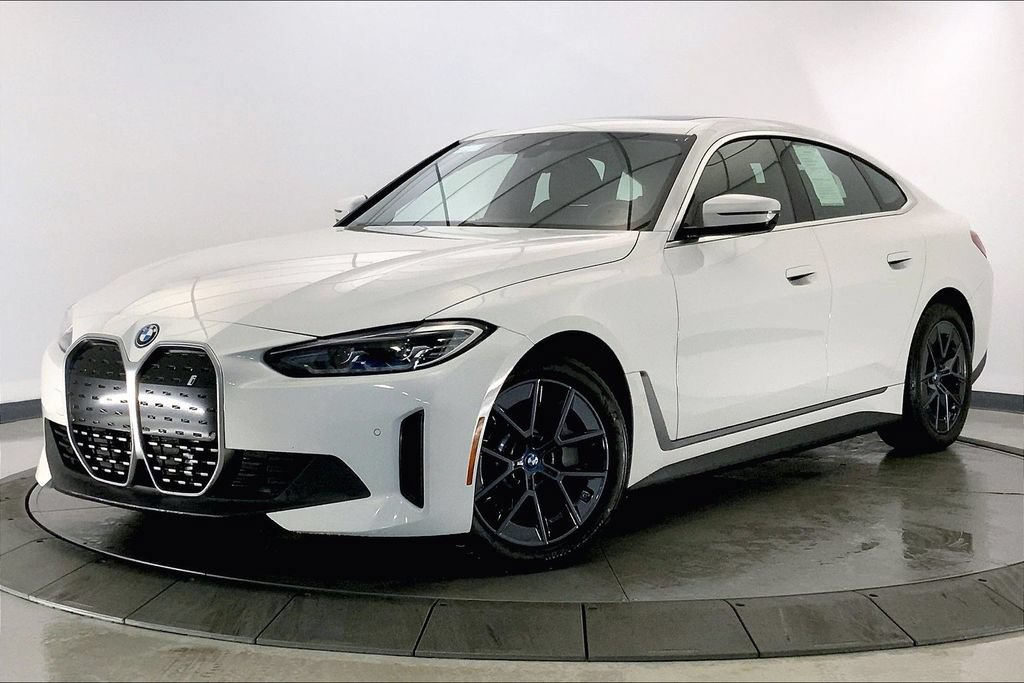 Used 2023 BMW i4 eDrive40 w/ Premium Package RWD image 10