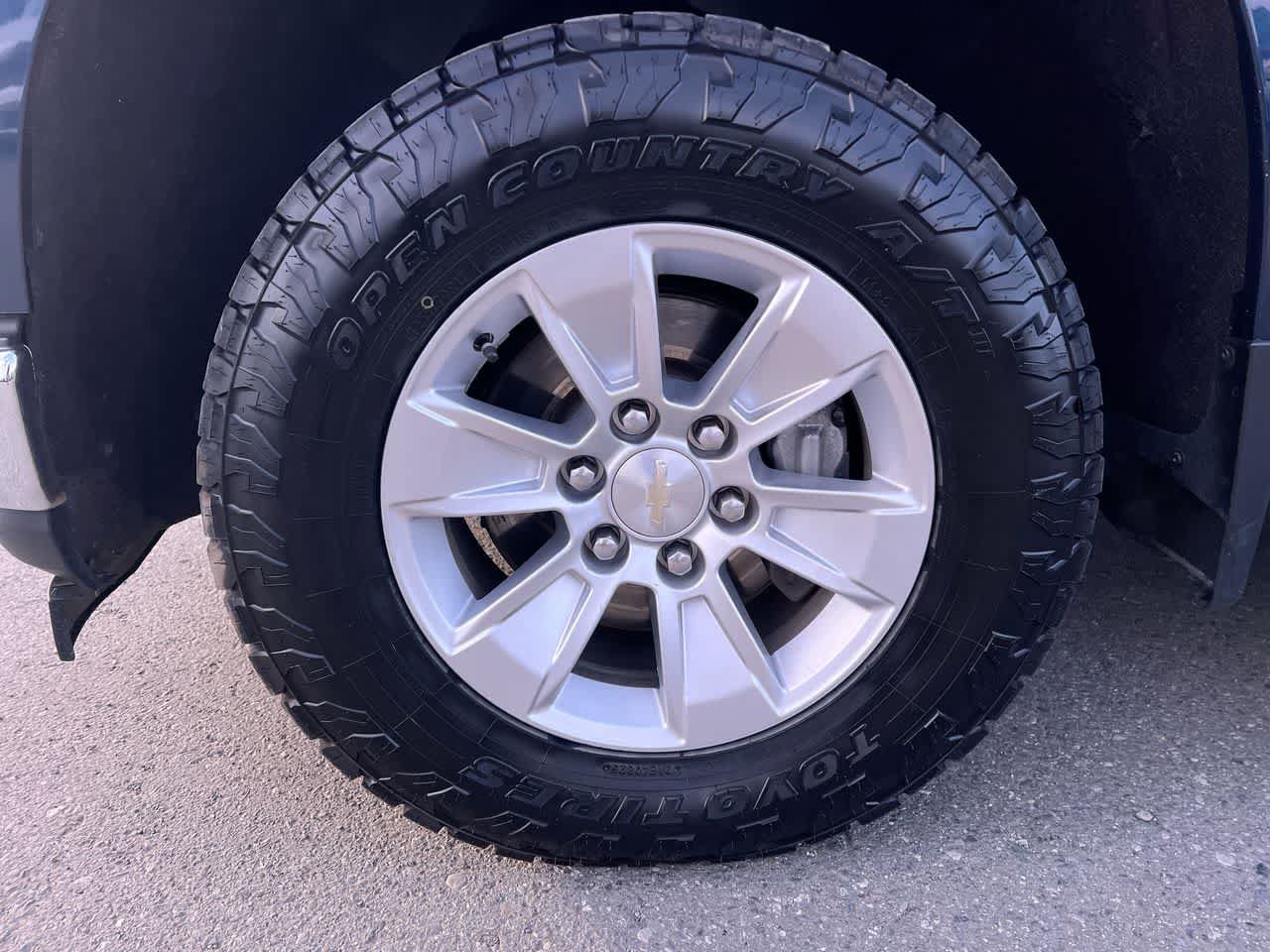 Used 2020 Chevrolet Silverado 1500 LT w/ All-Star Edition AWD/4WD image 10