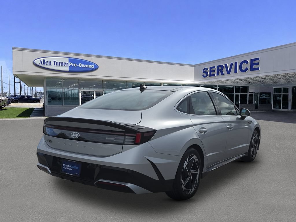 Certified 2025 Hyundai Sonata SEL FWD image 8
