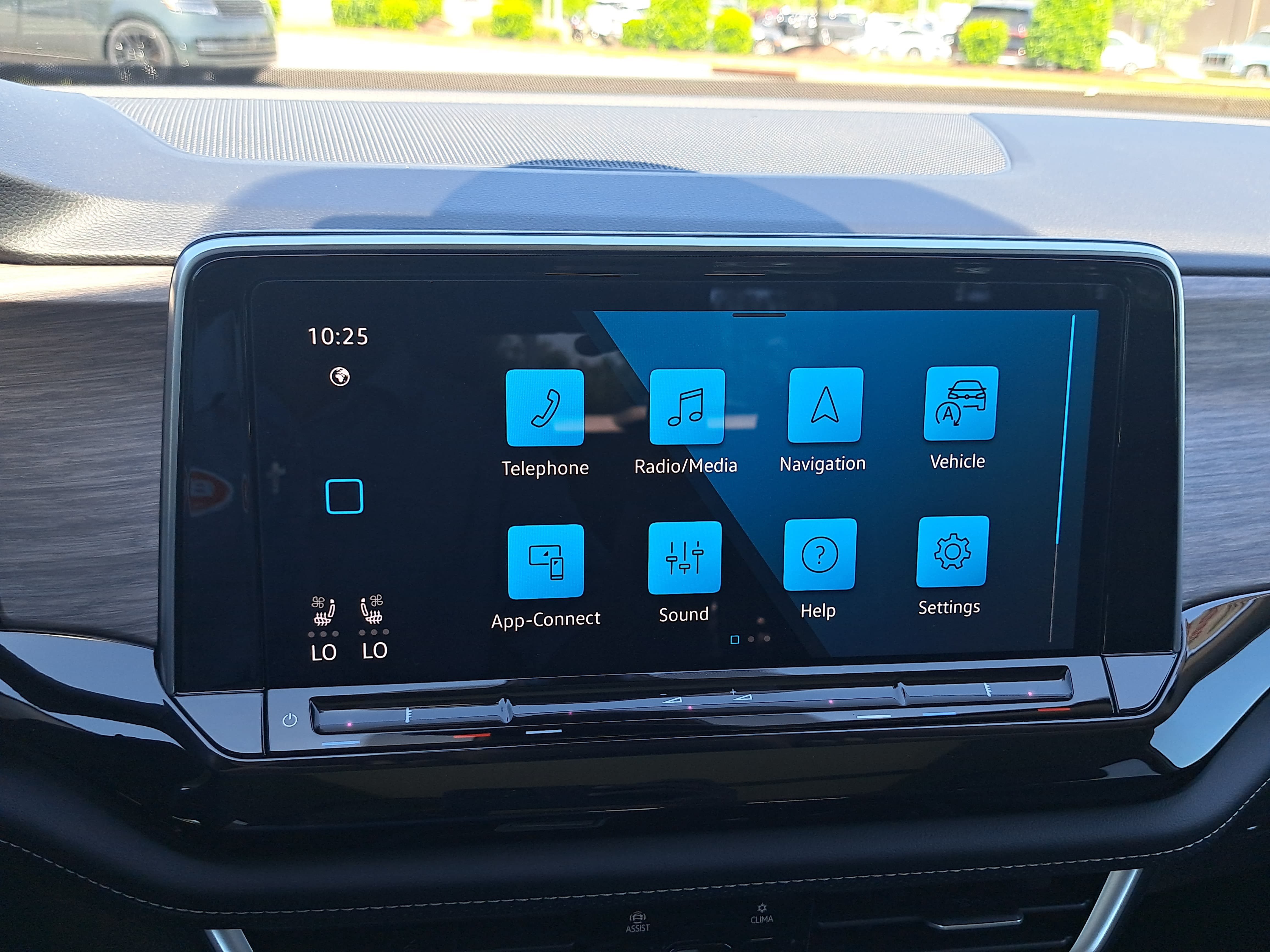 New 2026 Volkswagen Atlas SEL AWD/4WD image 23